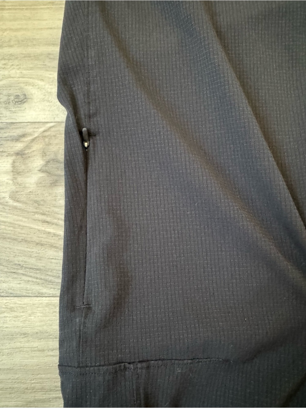 Lululemon Essential Affinity Mid Rise Jogger Pant in Black Size 4 - Picture 4 of 12